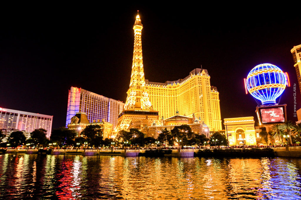 Париж Эйфелева Башня