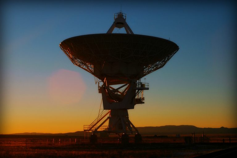 Национальная радиоастрономическая обсерватория (NRAO)