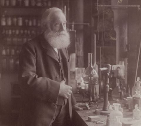 Уильям Генри Перкин