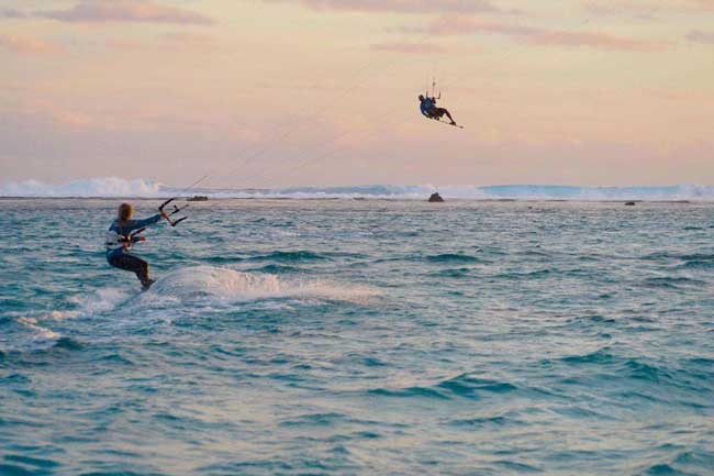 Научиться кайтсерфингу на островах Кука